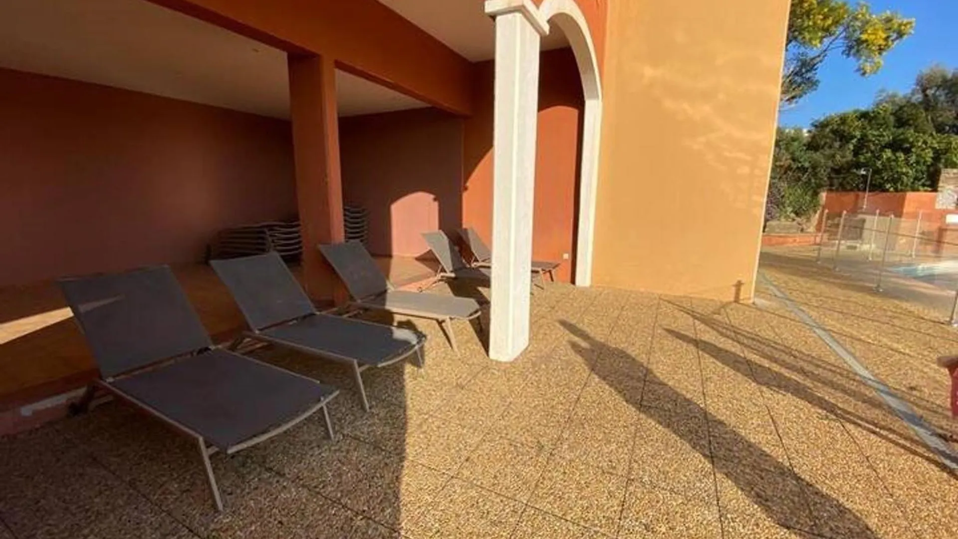 Διαμέρισμα Appartement Renove : Clim, Piscine Et Vue Mer - Fr-1-816-28 Bormes-les-Mimosas Γαλλία